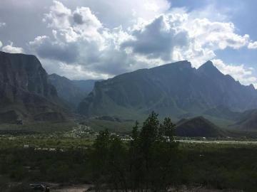 Terreno campestre en venta en La Huasteca Santa Catarina Nuevo Leon