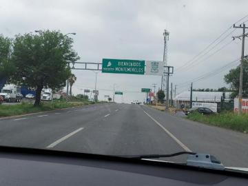 Terreno Campestre Plano en Venta en Carretera Rayones, Nuevo León