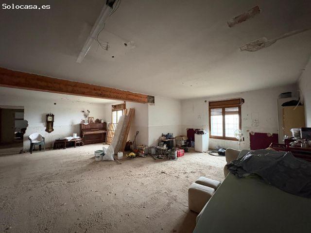 TERRENO + CASA PARA REFORMAR + POSIBILIDAD DE LICENCIA TURÍSTICA
