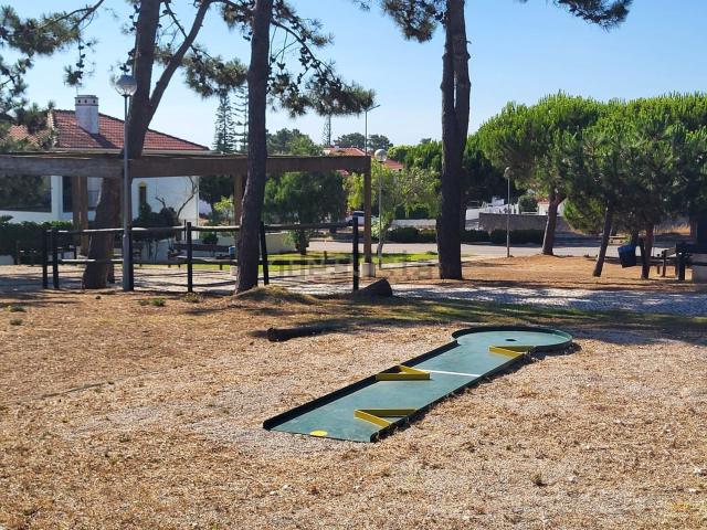 Terreno, Castelo Sesimbra