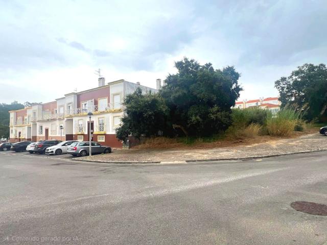Terreno, Castelo Sesimbra