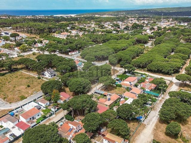 Terreno, Castelo Sesimbra