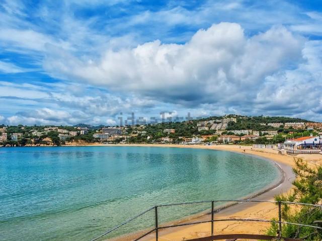 Terreno, Castell Platja d&apos Aro