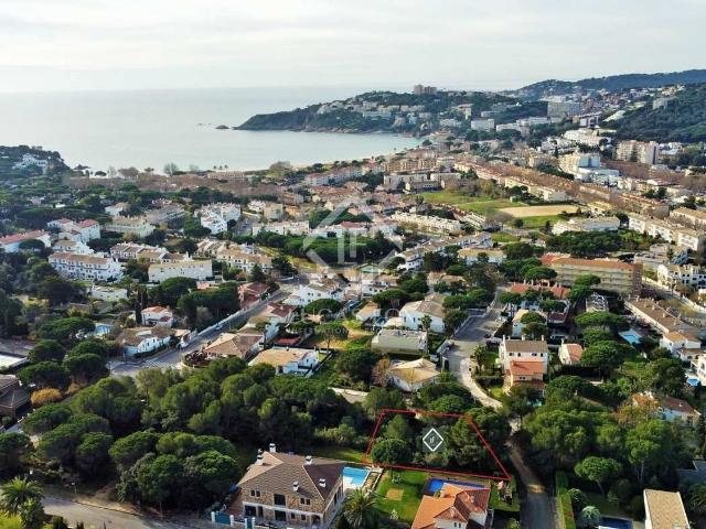 Terreno, Castell Platja d&apos Aro