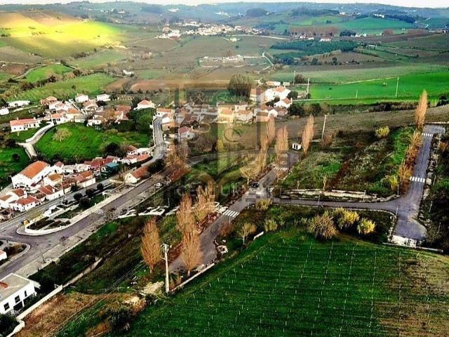 Terreno, Carvoeira e Carmões