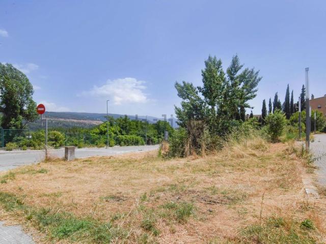 Terreno, Centelles