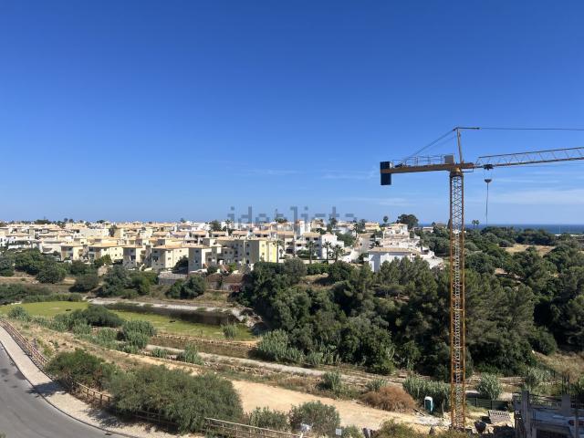 Terreno, Centro da Cidade, Albufeira e Olhos de Água