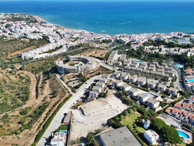 Terreno, Centro da Cidade, Albufeira e Olhos de Água