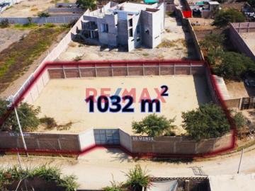 Terreno Cercado Para Casa De Campo En Venta En La Merced Laredo