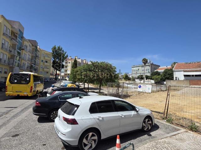 Terreno, Charneca da Caparica e Sobreda