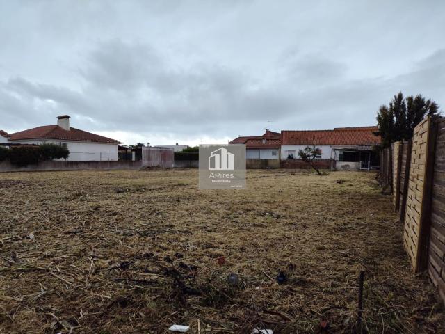 Terreno, Charneca de Caparica e Sobreda, Almada | BPI Expresso Imobiliário