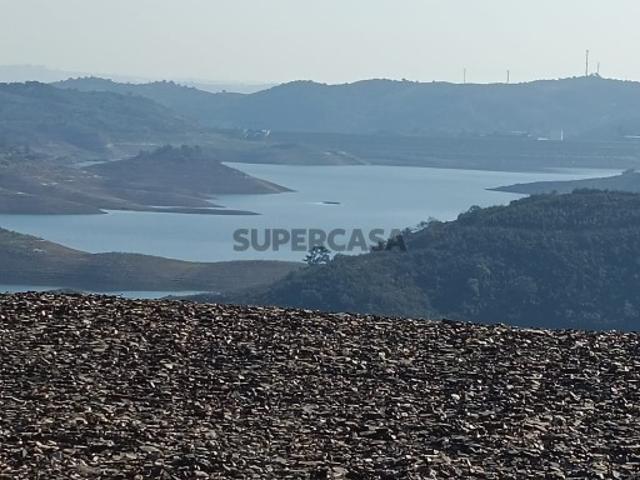 TERRENO COM 57.560 M2 COM POSSIBILIDADE DE CONSTRUÇÃO HABITAÇÃO TURISMO VISTA LAGO BELICHE AZINHAL CASTRO MARIM
