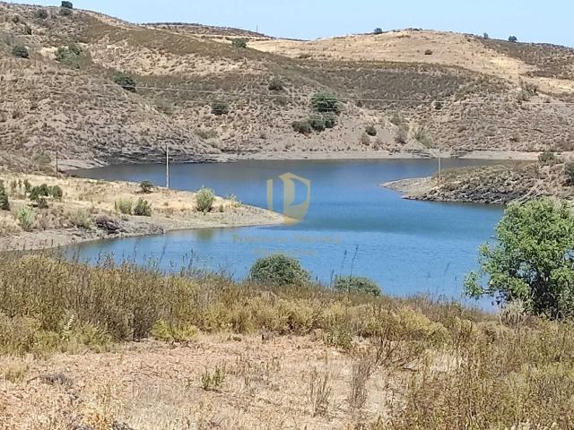 Terreno com 100.060 m2 possibilidade de construção habitação e/ou turismo junto a barragem da caroucha botelhas castro marim algarve