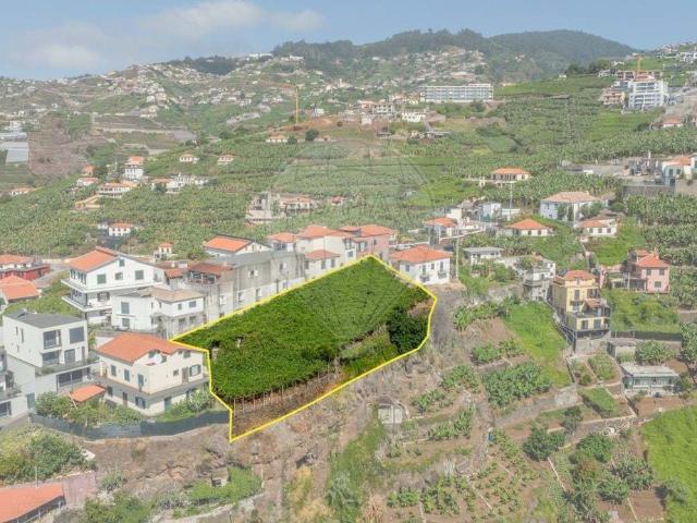 Terreno com 1240m2 para venda em Câmara de Lobos. 1240m² Câmara De Lobos