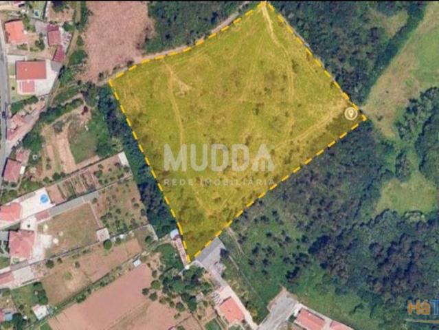 Terreno com 13700m2 em Serzedo VNG | 26083812104