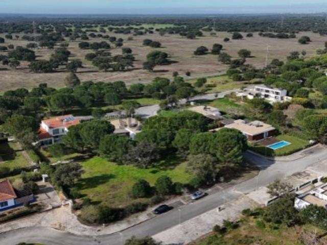 Terreno com 1.253m2 para Construção, Vila Nova de Santo Estevão Benavente