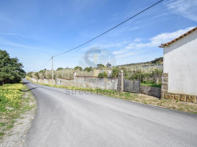 Terreno com 1,5 Hectarescom 4 Habitações junto ao Cabo da Roca