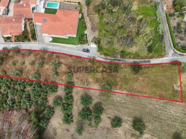 Terreno com 2.000 m² para Construção de Moradia | Espaço, Tranquilidade e Potencial