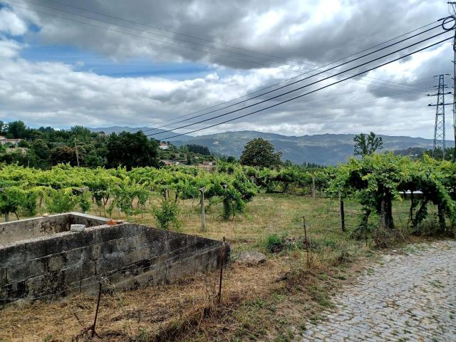 Terreno com 3.662 m² em Sande, Marco de Canaveses