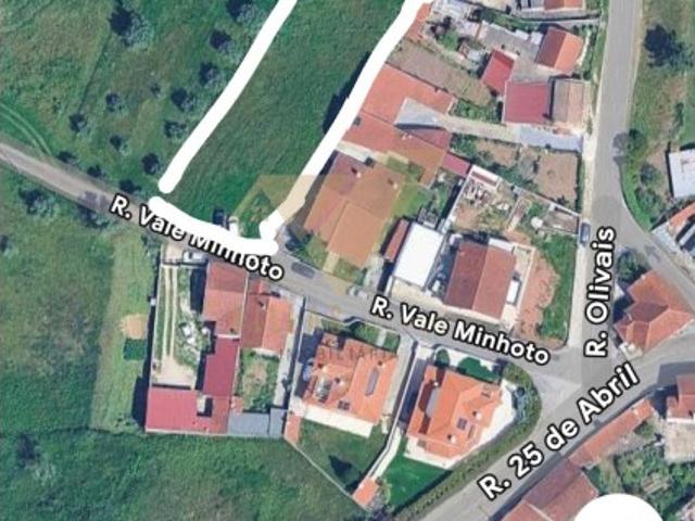 Terreno com viabilidade de construção