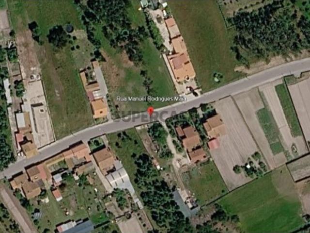 Terreno com Viabilidade de Construção