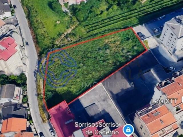 Terreno com viabilidade de construção