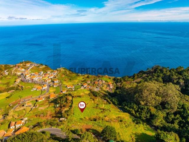 Terreno com Vista Única Ribeira da Janela, Porto Moniz