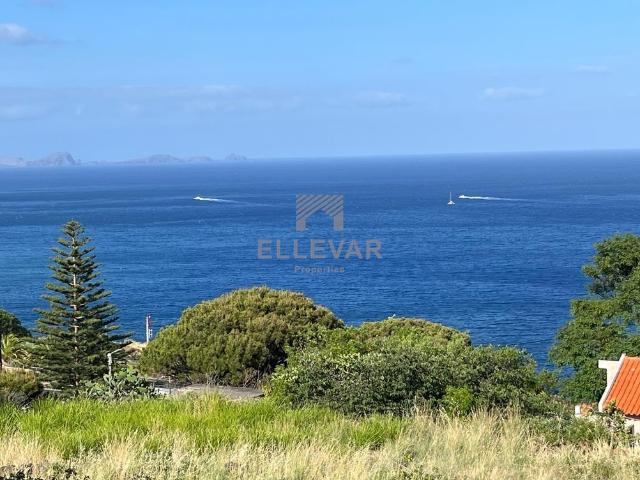 TERRENO COM VISTA MAR EM GAULA