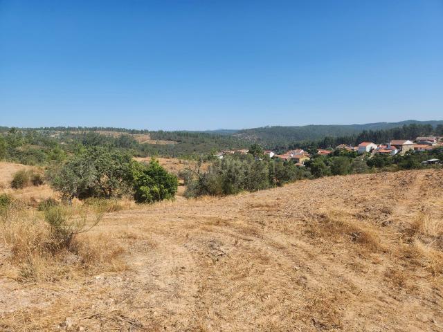 Terreno com Vistas Panorâmicas e Dois Poços em Tostão Vila Velha de Ródão