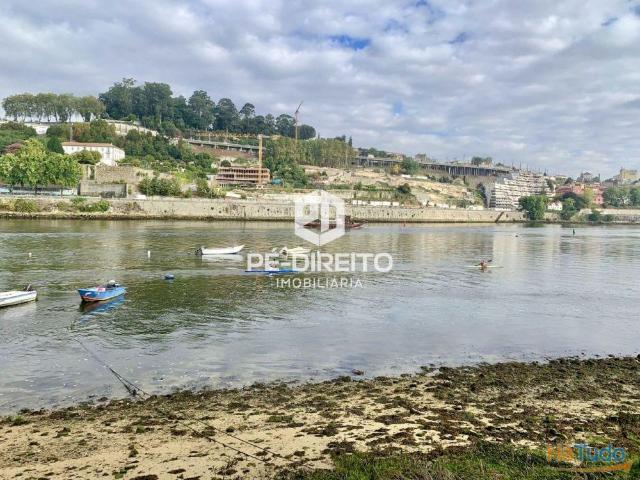 Terreno com vistas Rio Douro | 26073514457