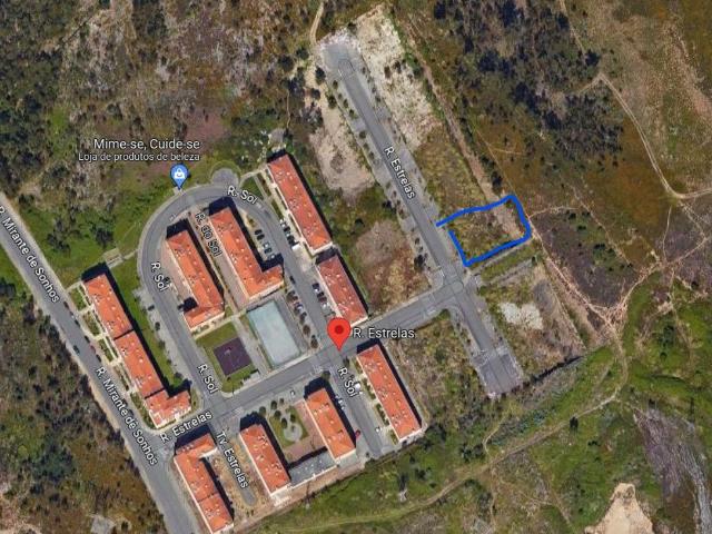 Terreno com àrea de construção de 1665m2 Ermesinde