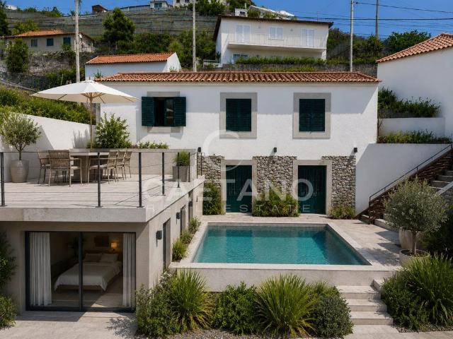 Terreno com casa antiga vistas 180 infinitas sobre o mar. 122m² Fajã Da Ovelha