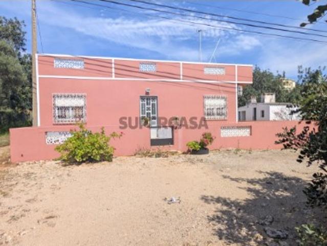Terreno com duas casas: oportunidade em Santo Estêvão, Tavira
