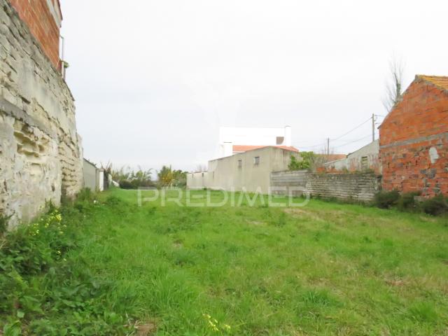 Terreno com possibilidade de construção de 6 frações em Vagos, Aveiro