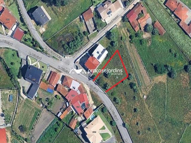 Terreno com projecto aprovado com 640m2