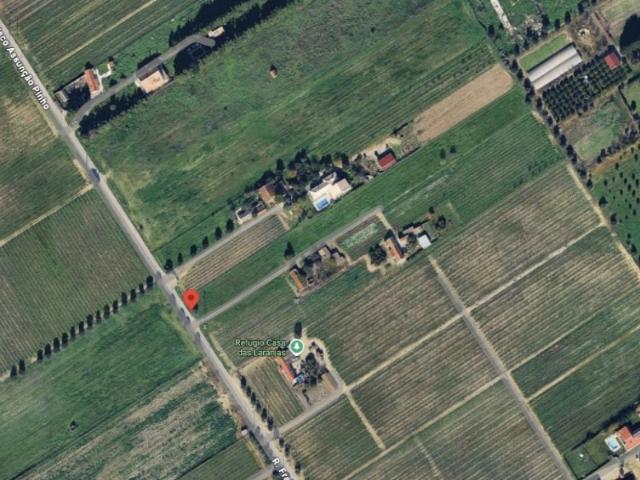 Terreno com projecto aprovado na Estrada do Lau
