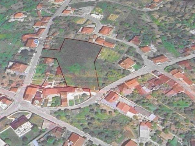 TERRENO COM PROJECTO APROVADO PARA EDIFICAÇÃO DE UMA ERPI