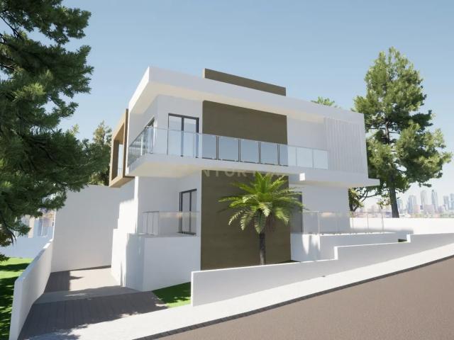 Terreno com projeto aprovado na Charneca de Caparica