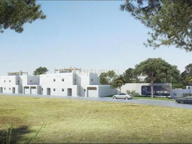 Terreno com projeto aprovado para 8 moradias no Meco, Sesimbra