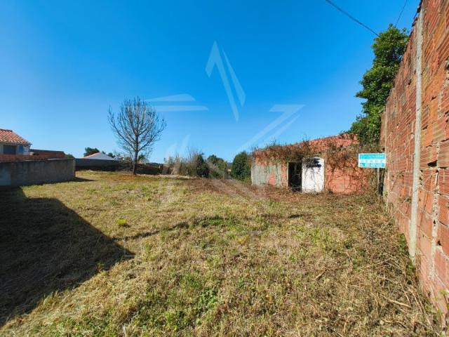 Terreno com projeto aprovado a 2 Km da Lagoa de Óbidos