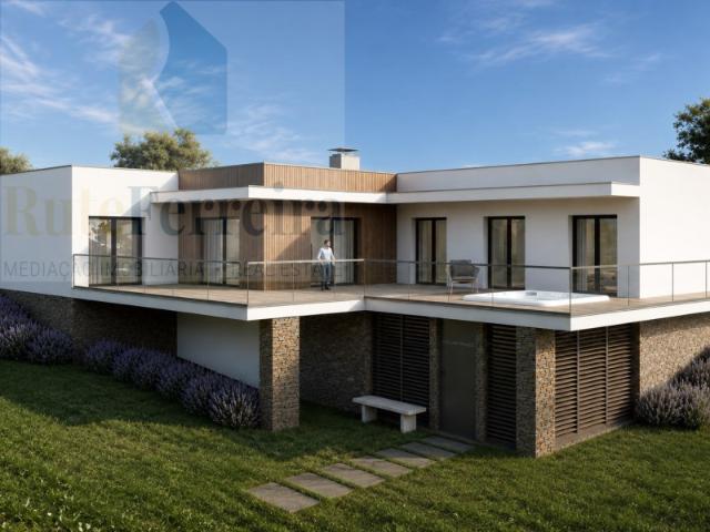 Terreno com Projeto Aprovado e Licença de Construção Matacães, Torres Vedras