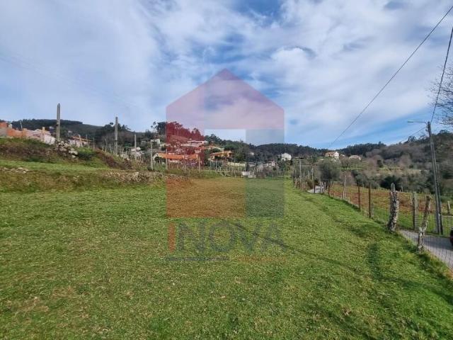 Terreno com projeto aprovado, Godinhaços
