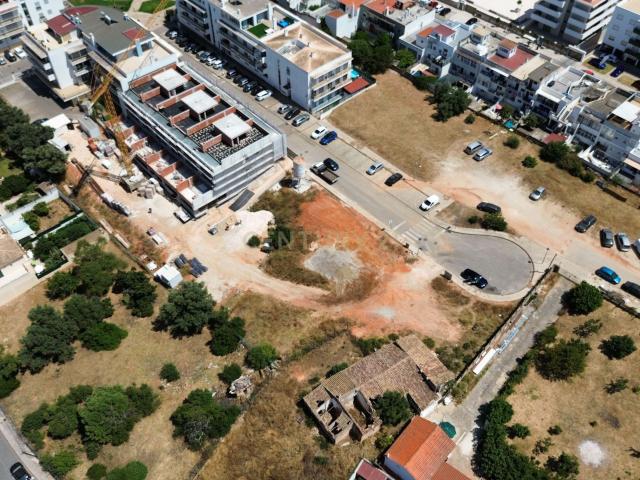 Terreno com Projeto Aprovado para 7 Moradias em banda, Beco das Giestas, Portimão