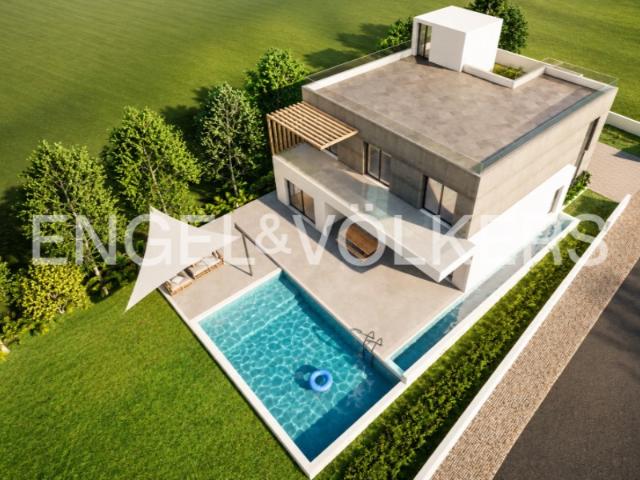 Terreno com Projeto de Moradia perto de Altura, Algarve