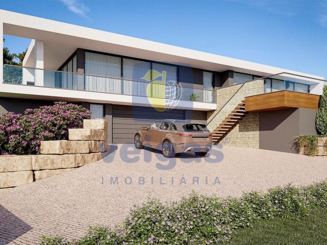 Terreno com Projeto para Moradia T3 Chave na Mão – Um Refú. 3363m² Salir De Matos