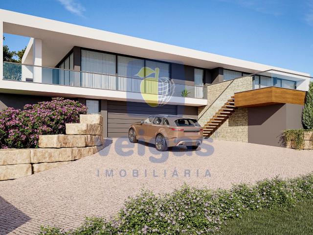 Terreno com Projeto para Moradia T3 Chave na Mão – Um Refúgio Exclusivo na Costa de Prata