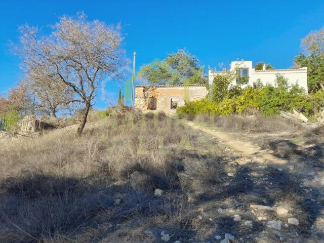 Terreno com Ruína e Vista Mar, Loulé