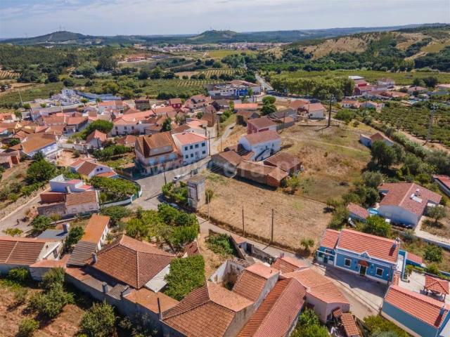 Terreno com Ruína, Lamas e Cercal, Cadaval | BPI Expresso Imobiliário