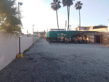 Terreno Comercial de 3,000 m² sobre Boulevard Principal en Rosarito – Alta Exposición Comercial