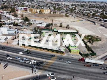 TERRENO COMERCIAL EN VENTA